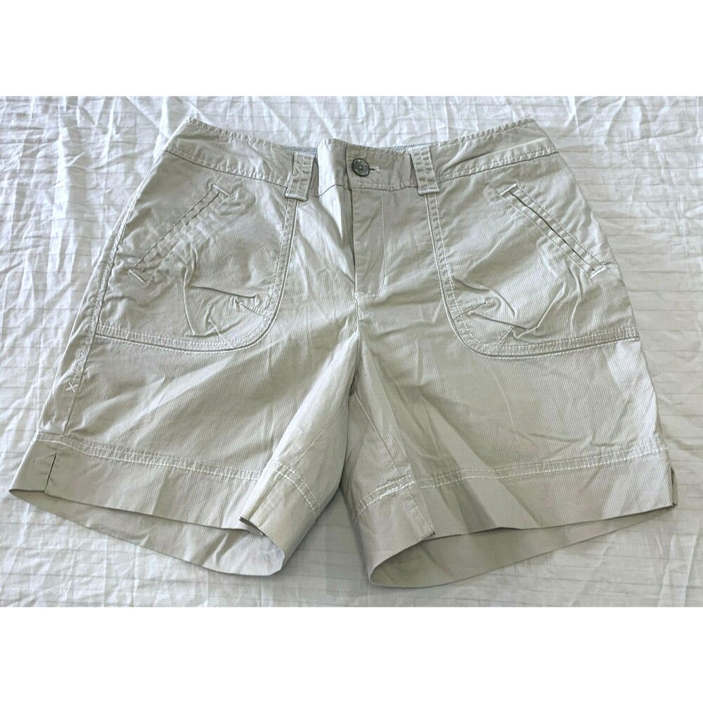 EDDIE BAUER WOMENS SHORTS WAIST 30 IN
